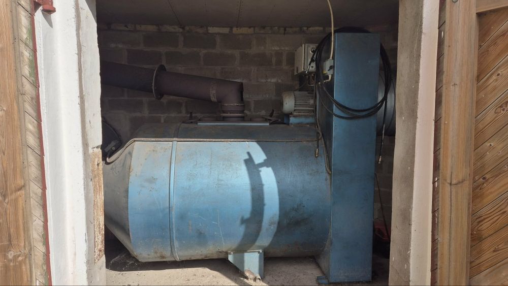 Suszarnia daszkowa 12 ton z piecem