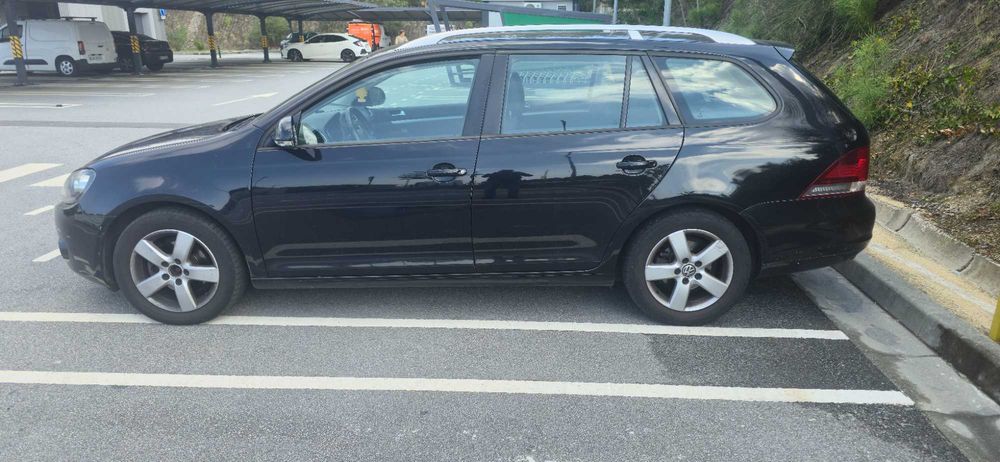 Volkswagen Golf Variant 1.6 TDI 105cv (2011) – 204.000 km – Distribuição Nova – IPO 2027
