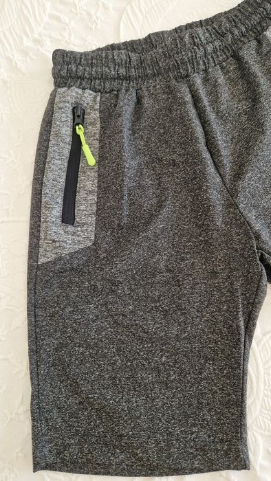 Calções sport elásticos 12 anos