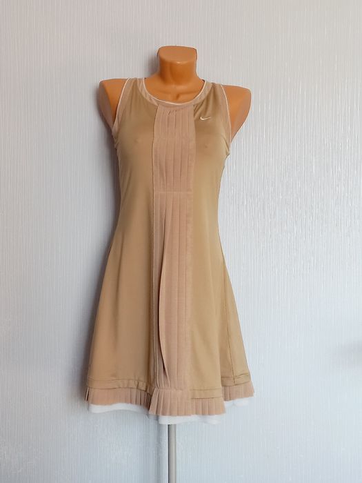 Плаття /сукня тенісна модель Maria Sharapova від Nike з техн. Dri-Fit