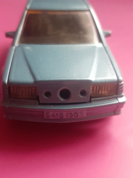 Продам машинку  "Мерседес  К 115"