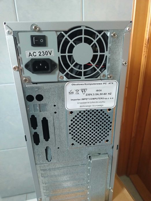 Obudowa komputerowa ATX cobra  zasilacz 230 v retro