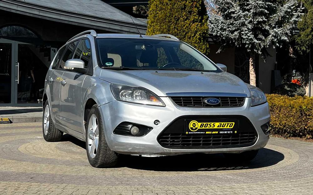 Ford Focus 2010 року
