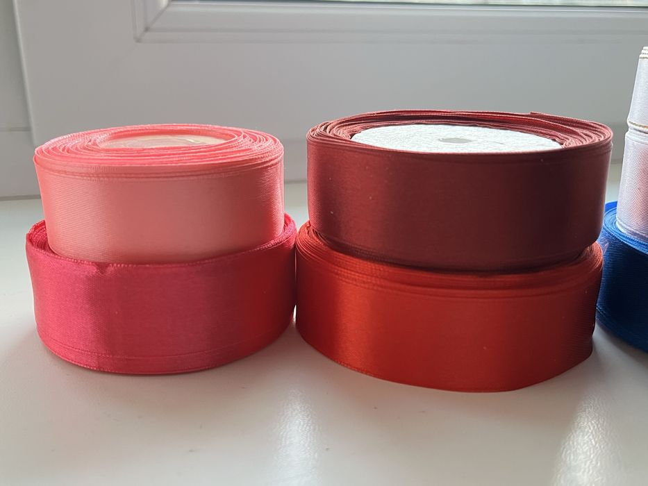 Атласна стрічка, органза, парча 2,5 см