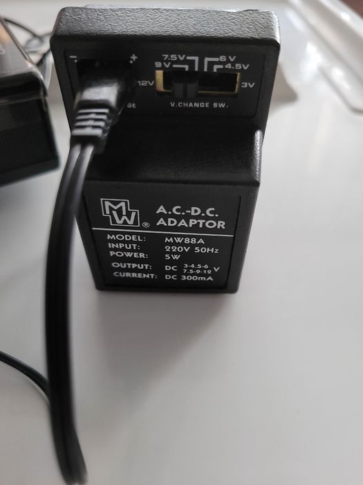 Walkman Sharp JC- 105 BK- nadal sprawny