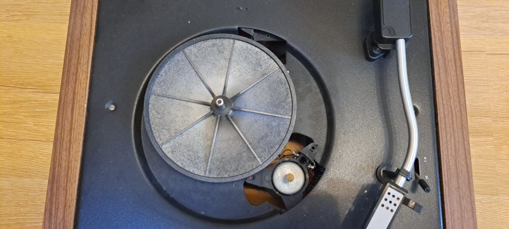 Gramofon Unitra Emanuel G-902 fs