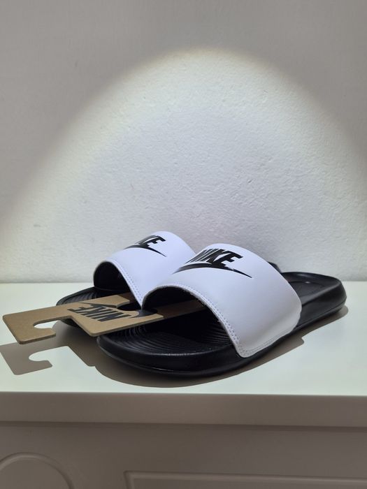 Тапки Nike Victori one slide, CN9675 005, US7 EU40 25cm