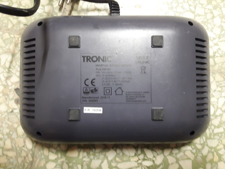 Tronic ładowarka uniwersalna