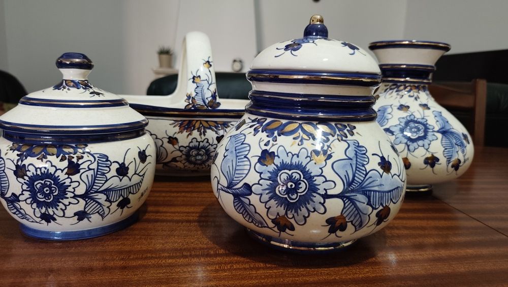 Conjunto Cerâmicas de Alcobaça – Pintado à Mão | 4 Peças Originais