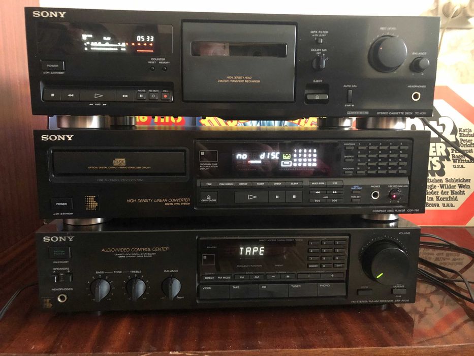 Sony комплект ресивер STR-AV310   cd програвач CDP-790  касетна дека TC-K311 (з пультом)