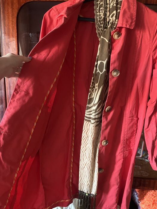 Пальто красное весна/осень и шарф женский