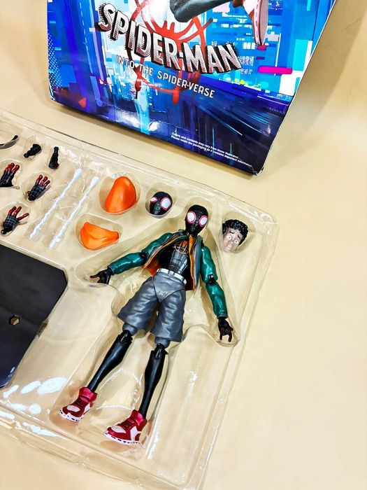 Фигурка игрушка Spiderman Человек паук Людина павук Miles DC робот