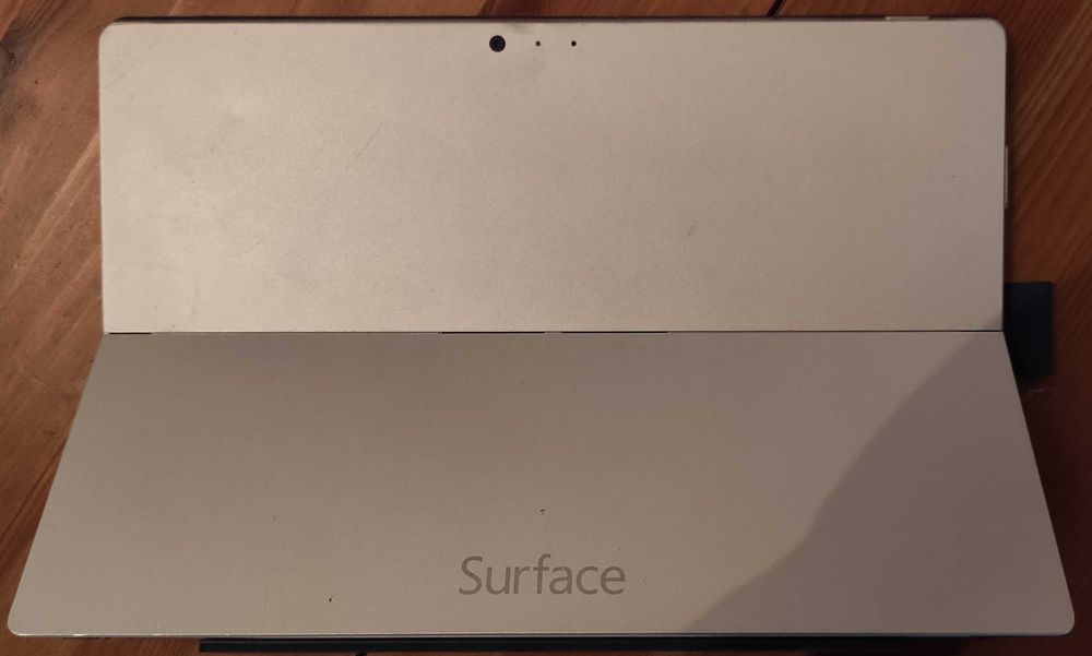 Microsoft Surface Pro 3 Tablet PC Intel i5-4300U 1.9GHz touch partido