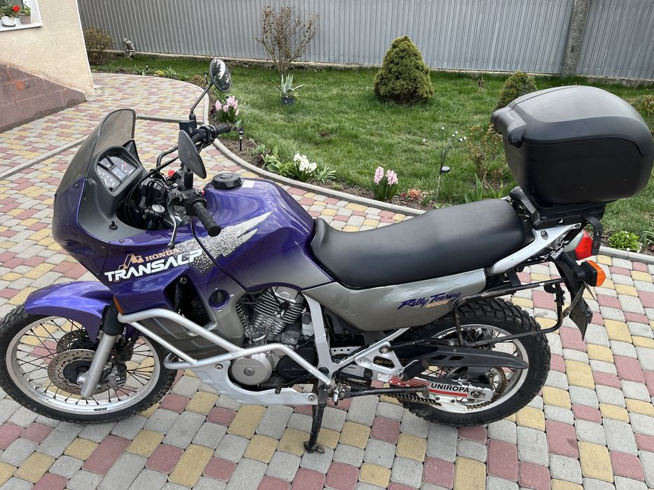 Honda transalp 600