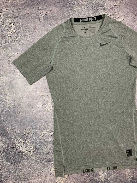 Футболка Nike Pro Розмір M