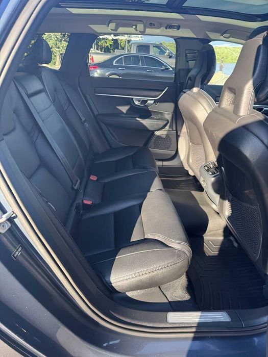 Volvo V90 Cross Country T5      2018