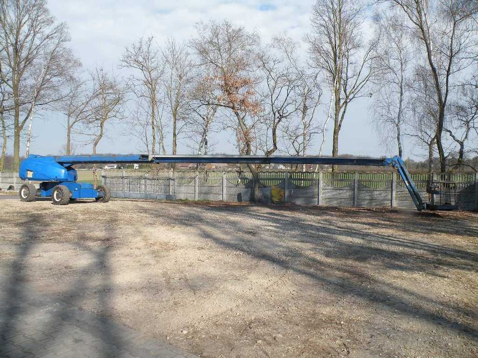 podnośnik samojezdny zwyżka 25m 4x4