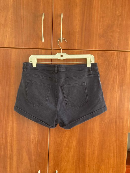 damskie spodenki ciemno-granatowe  H&M roz. 40