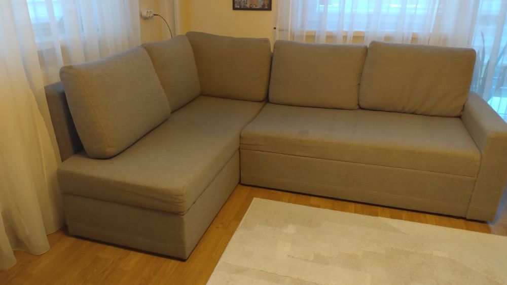 Pilnie sprzedam narożnik z funkcją spania