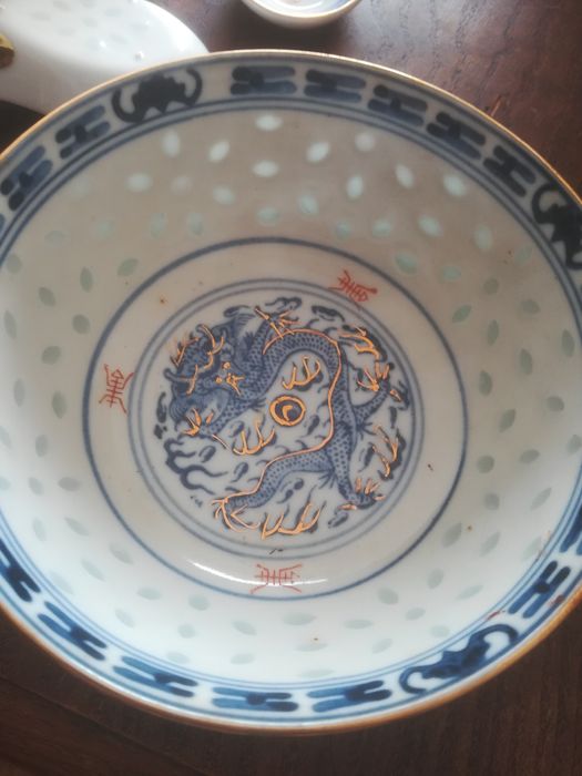 Tigelas "bagos de arroz"  e colher loiça macaense