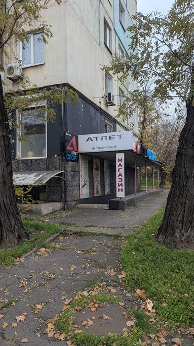 Продам (розстрочка)гарне приміщення  по( вул.Лермантова) пр.Центральний 16.