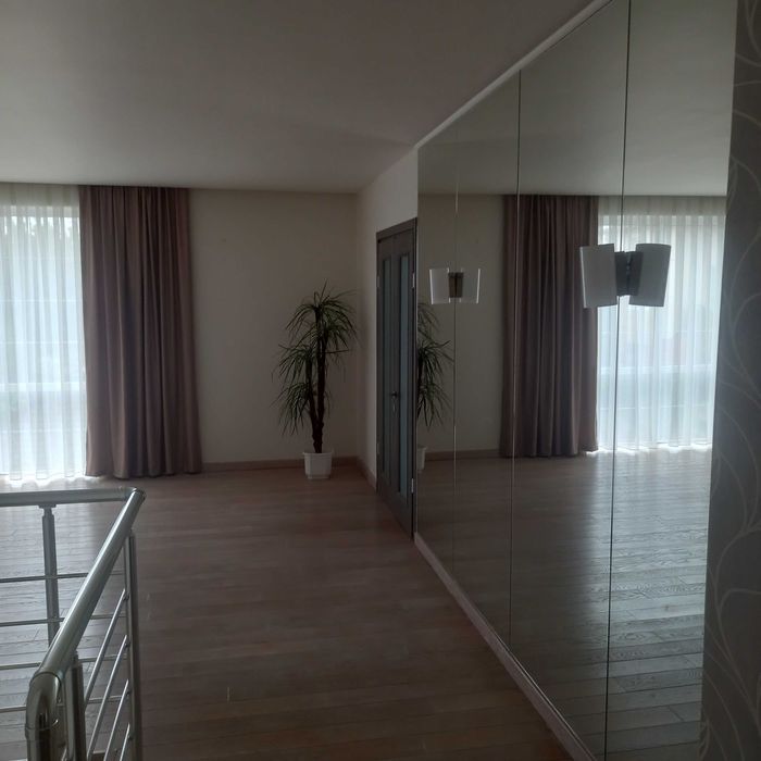 Оренда
Дуплекс 
Чернівці 
район в.Канівська