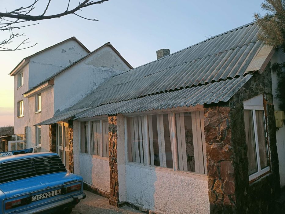 Продаться Будинок з усіма зручностями