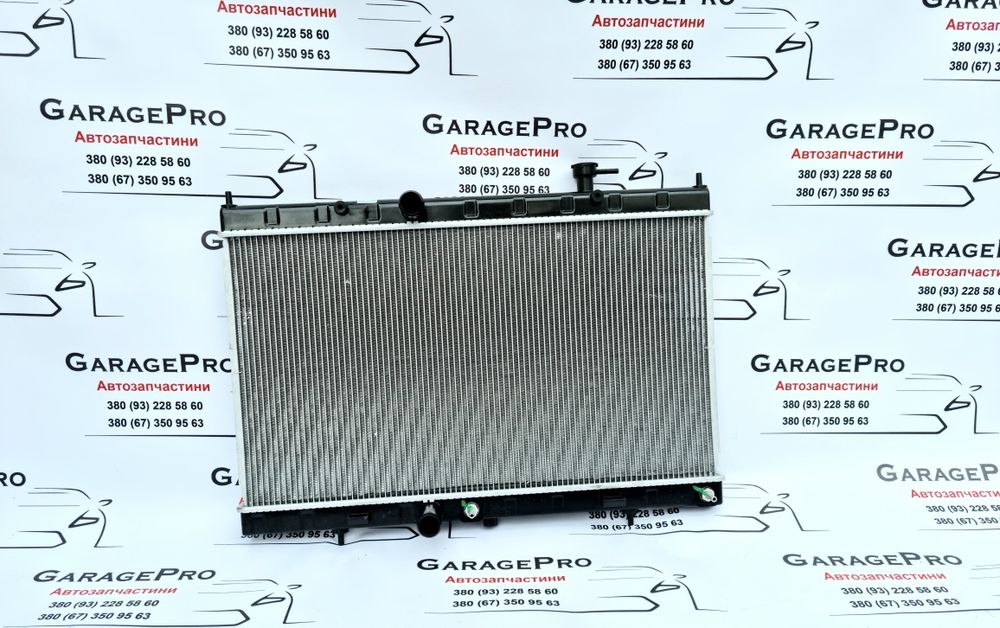 Радиатор диффузор Nissan Rogue T32 2014-2017-2020 радіатор