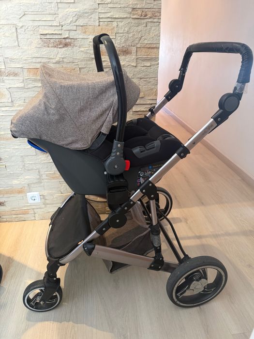 Carrinho bebé 3 em 1