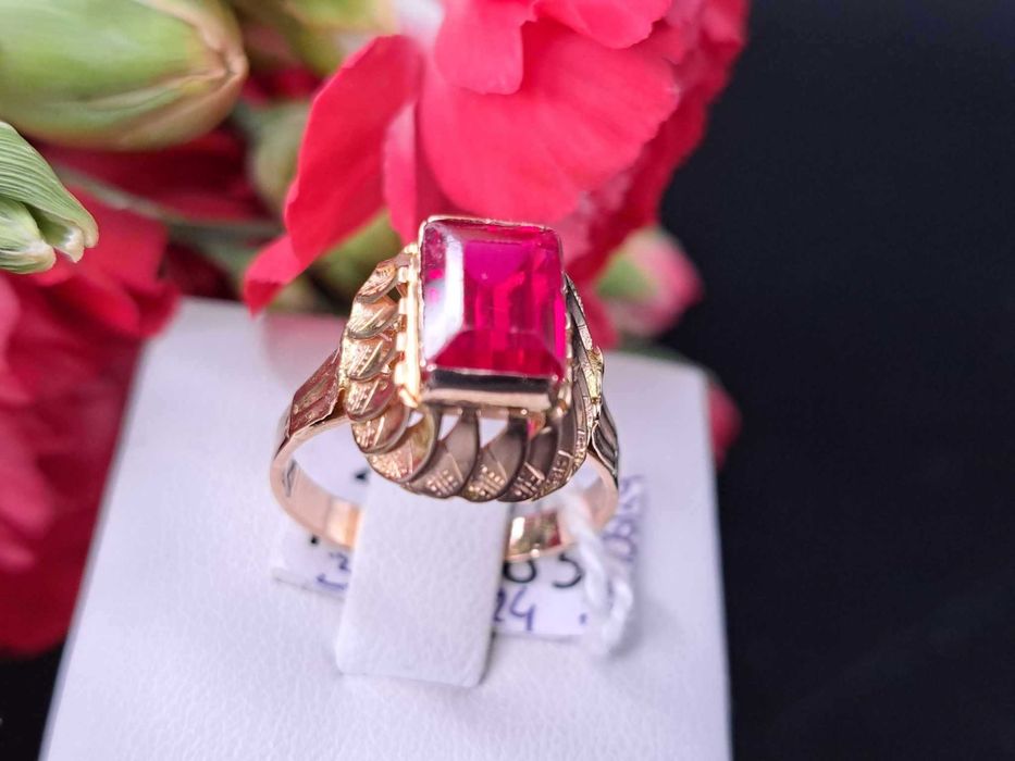 ZŁOTY PIERŚCIONEK 3,95 GR. próba: 585 roz. 13 Komis Redi