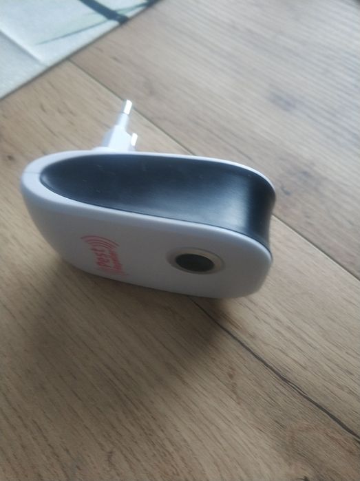 Ультразвуковой электроотпугиватель грызунов и насекомых Pest Reject