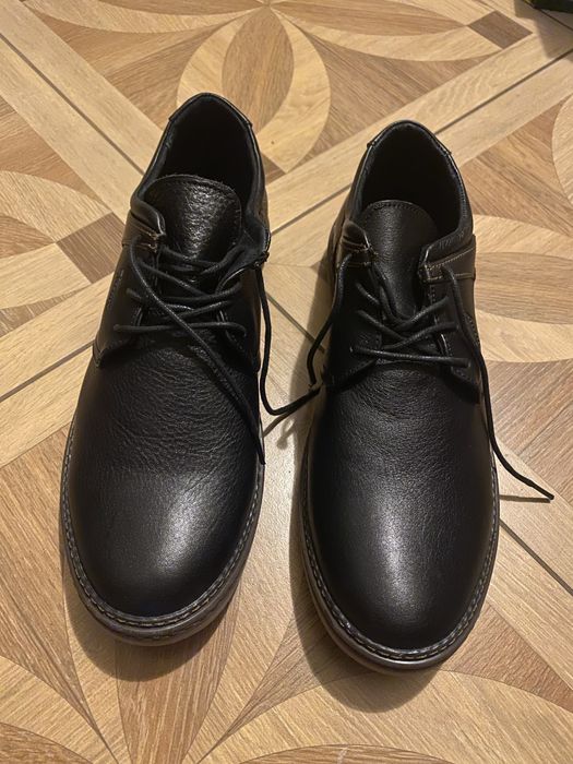 Шкіряні туфлі Tommy Hilfiger 41 розмір