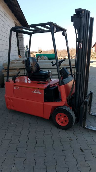 Wózek widłowy Linde e16