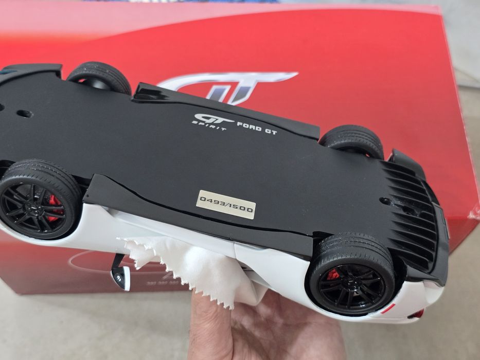 Minatura 1/18 Ford Gt