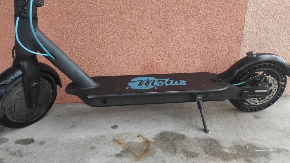 Hulajnoga elektryczna