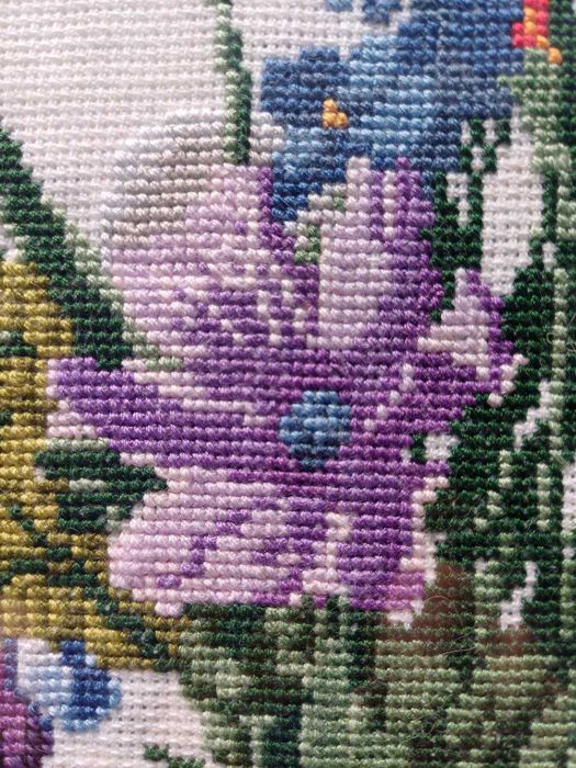 Вишита картина ручної роботи "Букет"