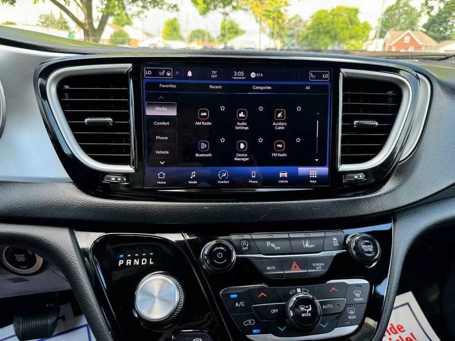 2021 Chrysler Pacifica TOURING