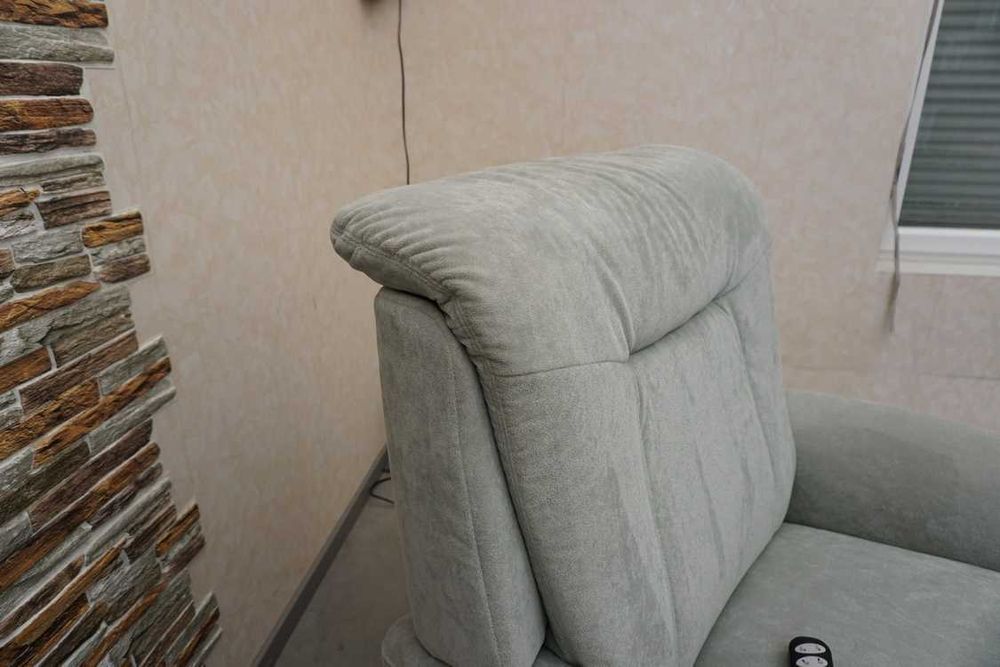 fotel geriatryczny elektryczny duży xxl materiał szer. 100 cm  (w-892)