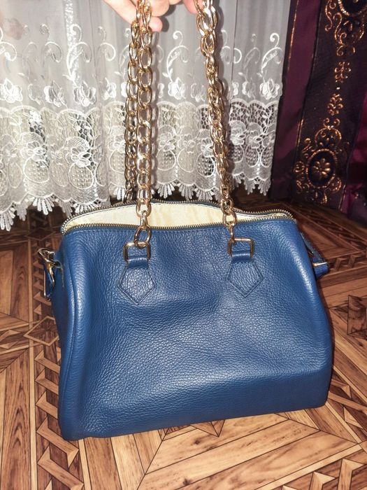 Продам якісну шкіряну сумку