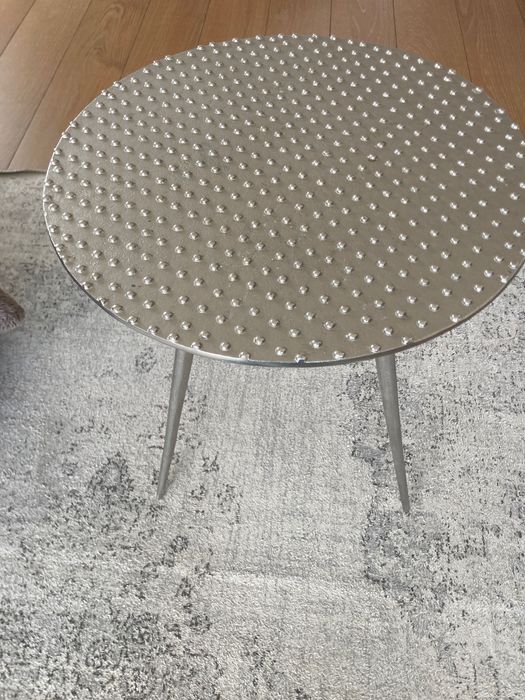 Mesa de apoio em ferro