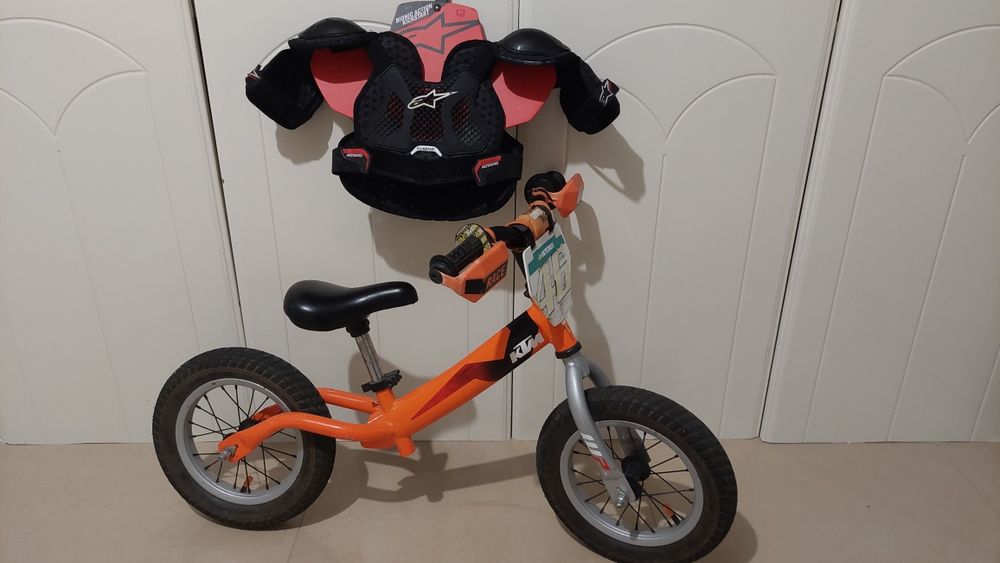 KTM Bicicleta de equilíbrio + Colete MX