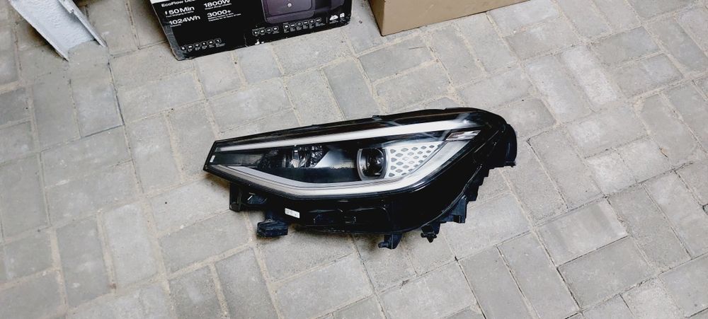 Фара Volkswagen iD.4 Matrix Beam id4 ліва левая ід4 оптика лед