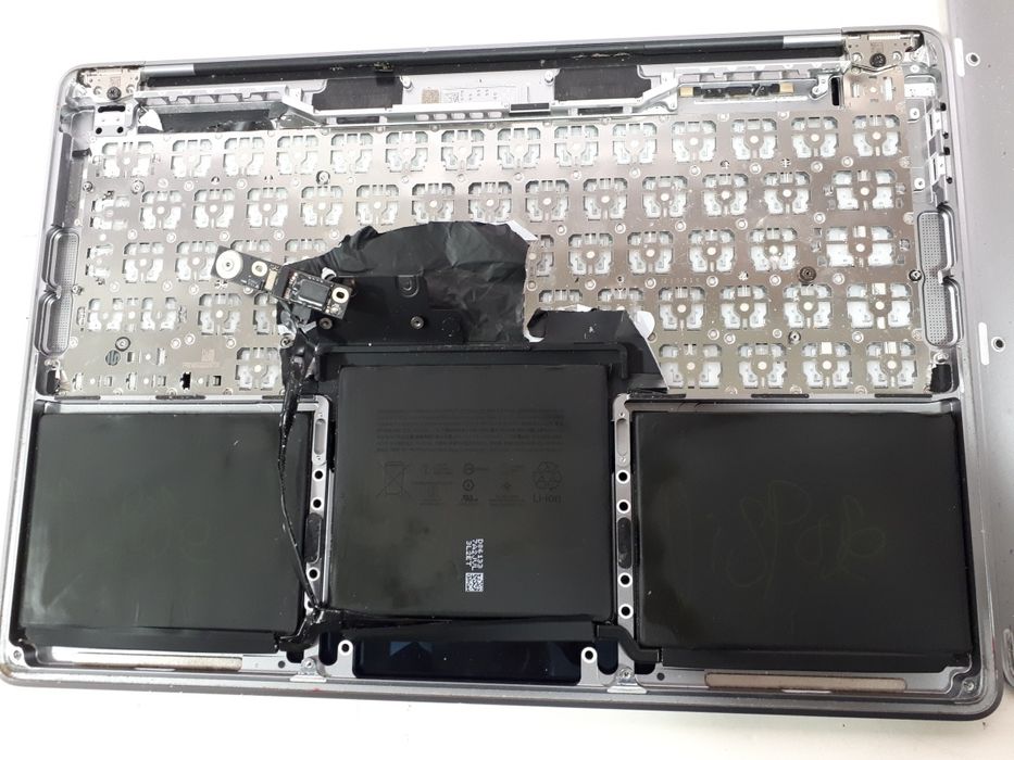 Ноутбук Apple MacBook Pro 13 "A2338"