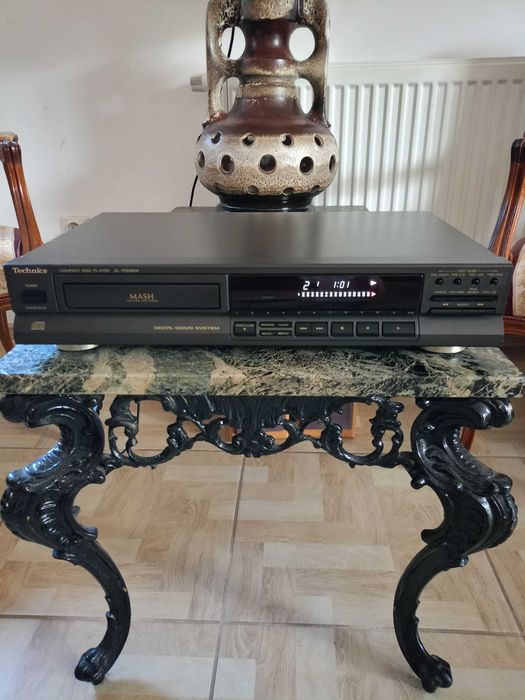 Odtwarzacz CD Technics SL-PG360A