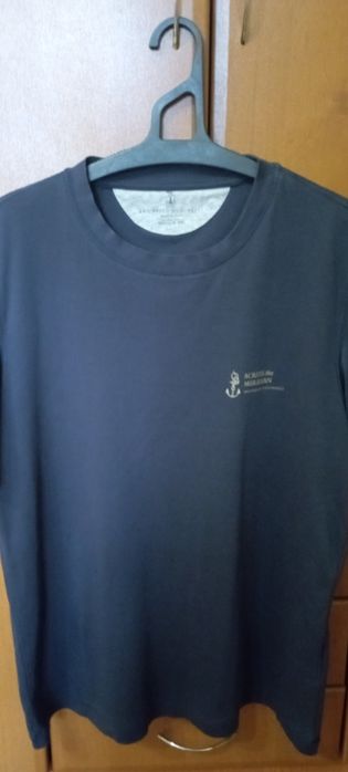 Продам мужскую футболку Brunello  Cucinelli
