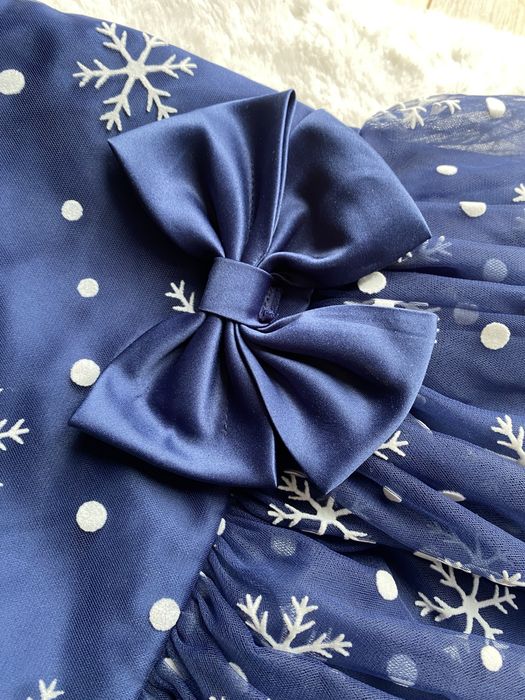 Sukienka granatowa dziewczęca świąteczna SHEIN 116 cm jak nowa śnieżki