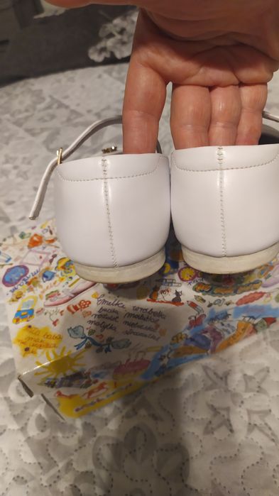 Baleriny białe oktawa  emel skóra naturalna idealne wygodne piekne