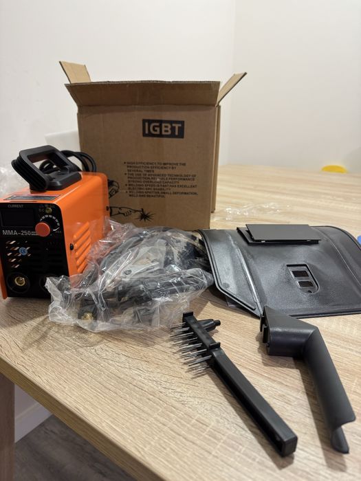 Maquina de soldar nova