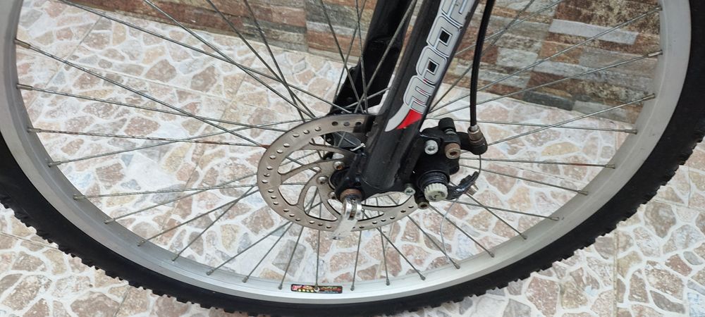 Bicicleta roda 28 emt