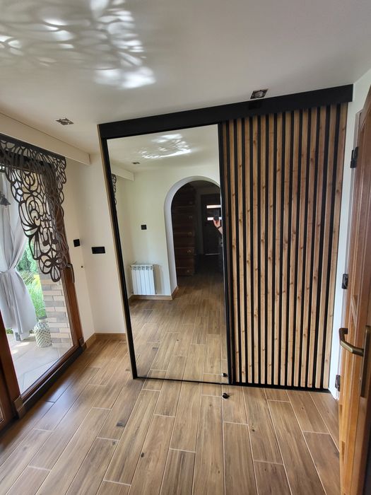 Szafy przesuwne oraz garderoby pod wymiar